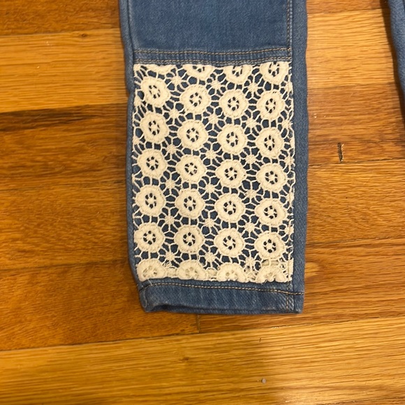 Cat and Jack stylish Jeggings. - Picture 2 of 3